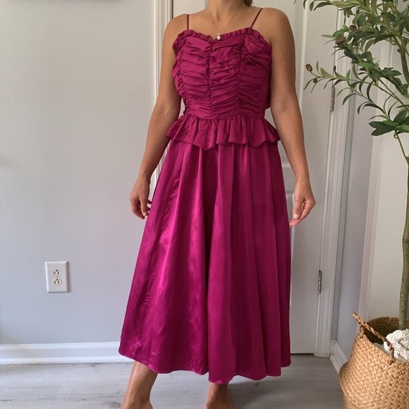 Gunne‎ Sax Jessica McClintock XS satin cocktail dress romantic Fuchsia ruched - Picture 2 of 16